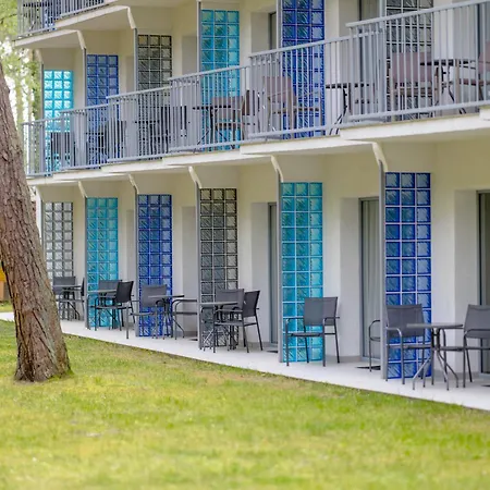 Waterside ダルウフコ