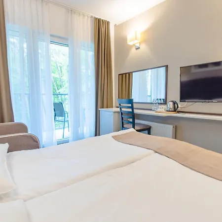 Waterside 3* ダルウフコ