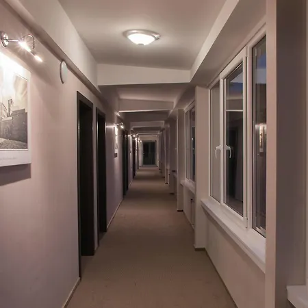 Waterside 3* ダルウフコ