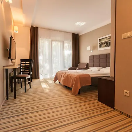 Waterside ダルウフコ