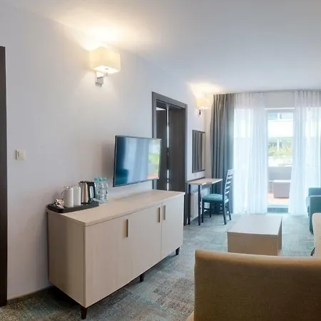 Ośrodek wypoczynkowy Waterside 3*