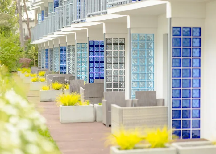 Üdülőközpont Waterside 3*